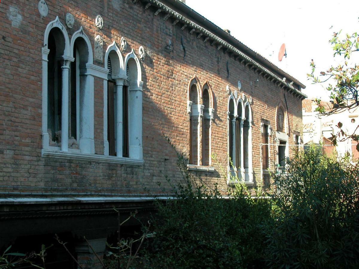Appartamento Accademia San Vio Venedig Exteriör bild
